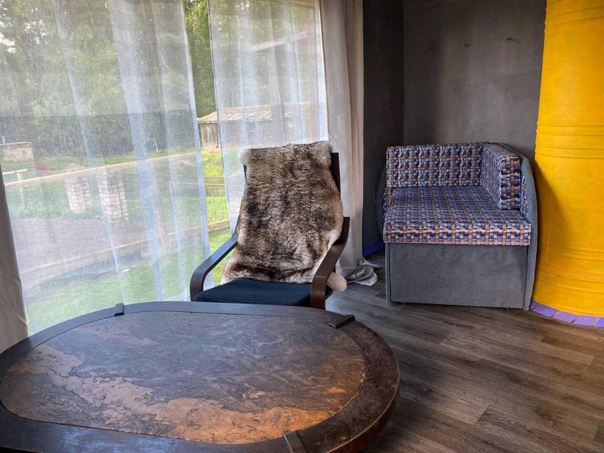 Private Farm Jakuzzi Sauna In The Forest 塔尔西 外观 照片