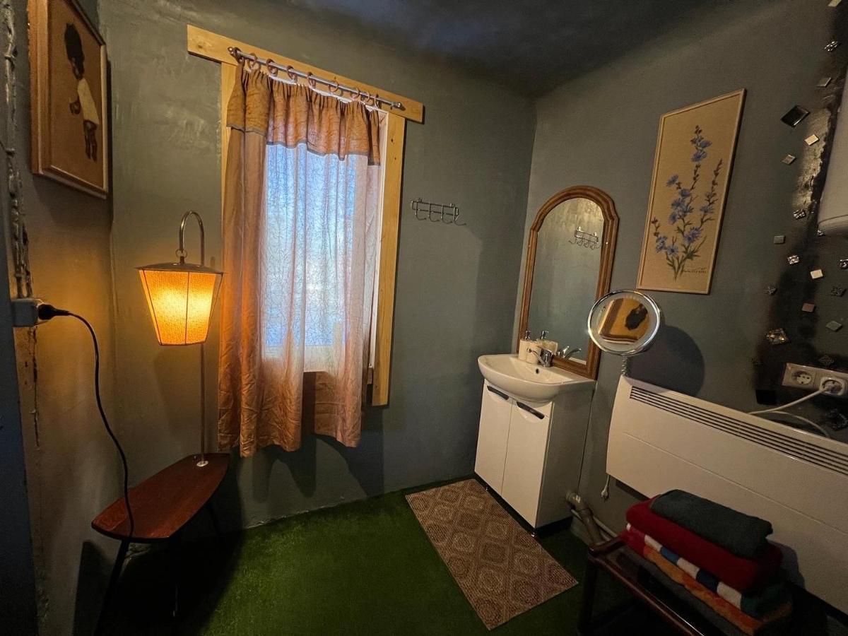 Private Farm Jakuzzi Sauna In The Forest 塔尔西 外观 照片